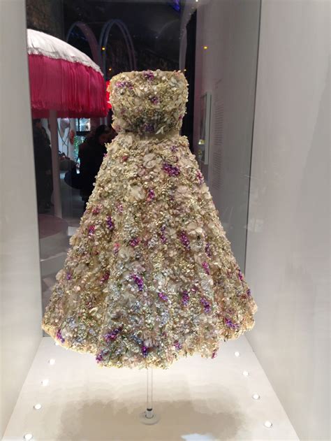 dior kleid blumen|Kleid in A.